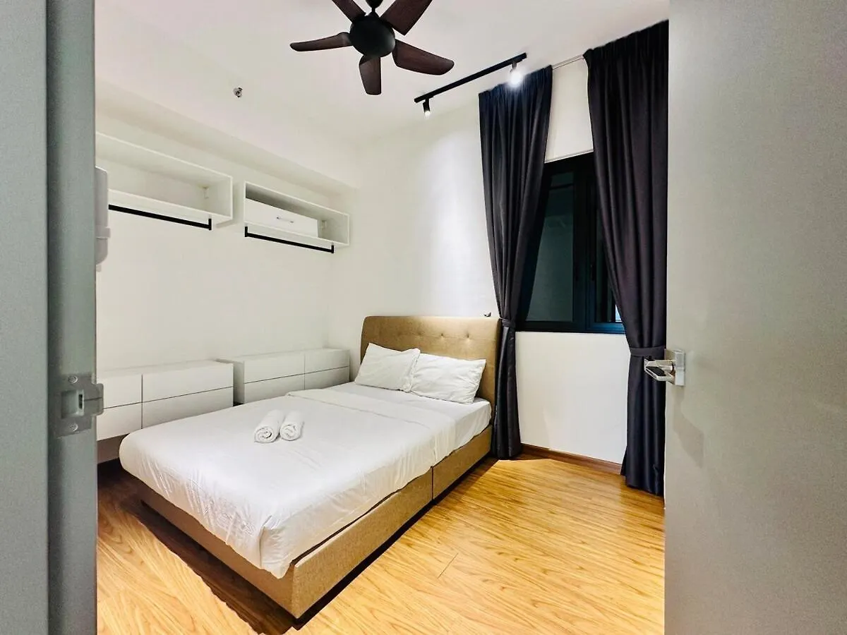Elegant 2Br Luxury Suite In Haaven George Town Appartamento